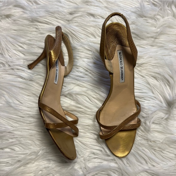 Manolo Blahnik Shoes - Manolo blahknik gold heels